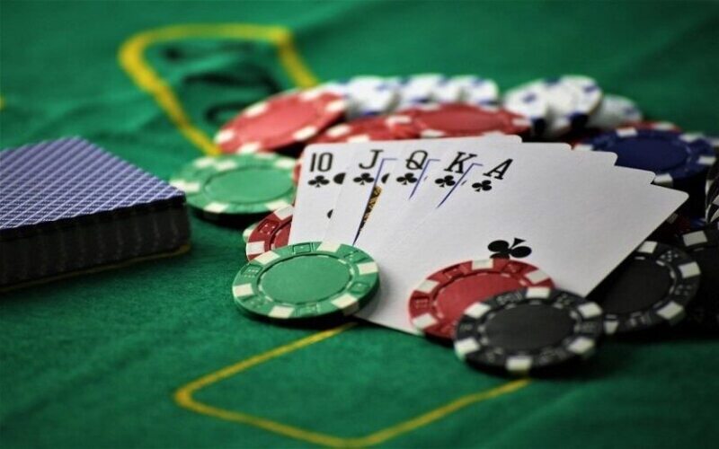 Chiến thuật chơi game bài tiến lên chỉ thắng không thua Chiến thuật chơi game bài tiến lên chỉ thắng không thua